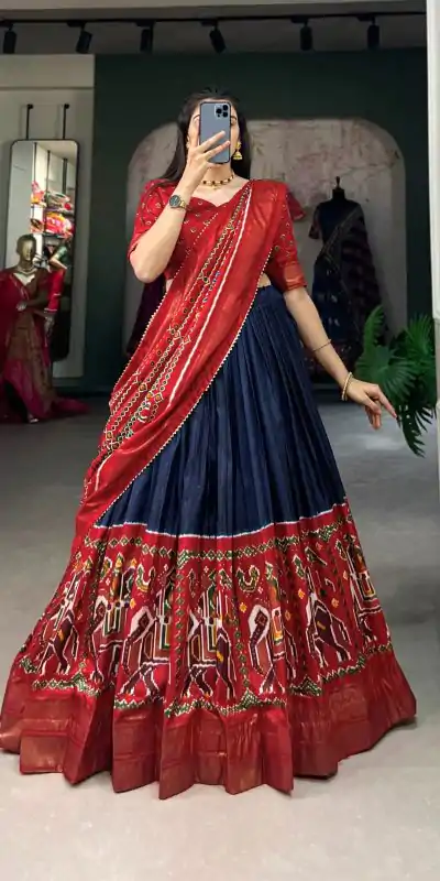 LNB 1623 Navy Blue Color Fabulous Dola Silk Patola Print And Foil Work Lehenga Choli Wedding, Festive, Events Expected Delivery 4-6 Working Days@2199/- Only | Creative Lehenga, Bollywood Lehenga, Designer Lehenga, Embroidered Lehenga, Lehenga, Party Wear Lehenga