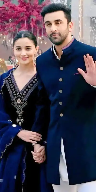  LG 1748 Navy Blue Alia Batt Ranbir Kapoor Velvet Party Wear Sharara Suit Wedding, Party, Festive, Events Etc.4-6 Working Days@ 2099/- only  | Casual Suits, Jump Suits, Creative suits, Designer Suits, Palazzo Suits, Party Wear Suits, Patiala Suits, Salwar suit, Straight Suits