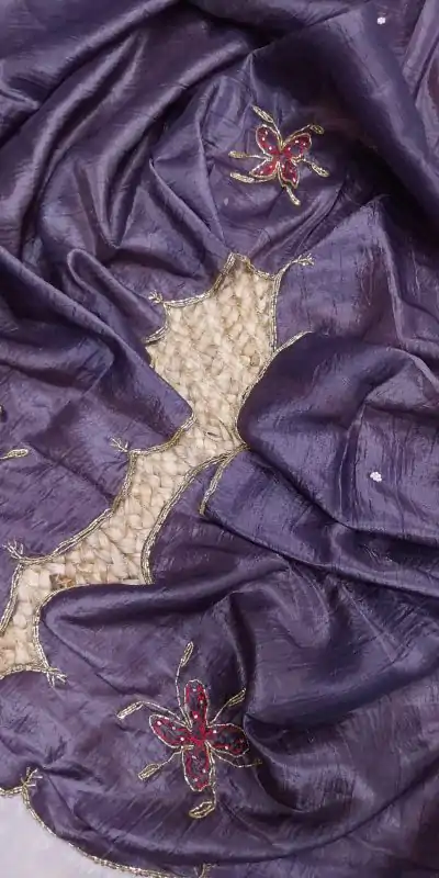 SSS 533 Purple  Color fabric having handwork With Work Saree Casual, Party Wear, Wedding, Events Etc.4-6 Working Days@ 2150/- only | Embroidered Sarees, Bollywood Sarees, Creative Sarees, Designer Sarees, Ethnic Saree, Modern Digital sarees, Party Wear Sarees, Sarees