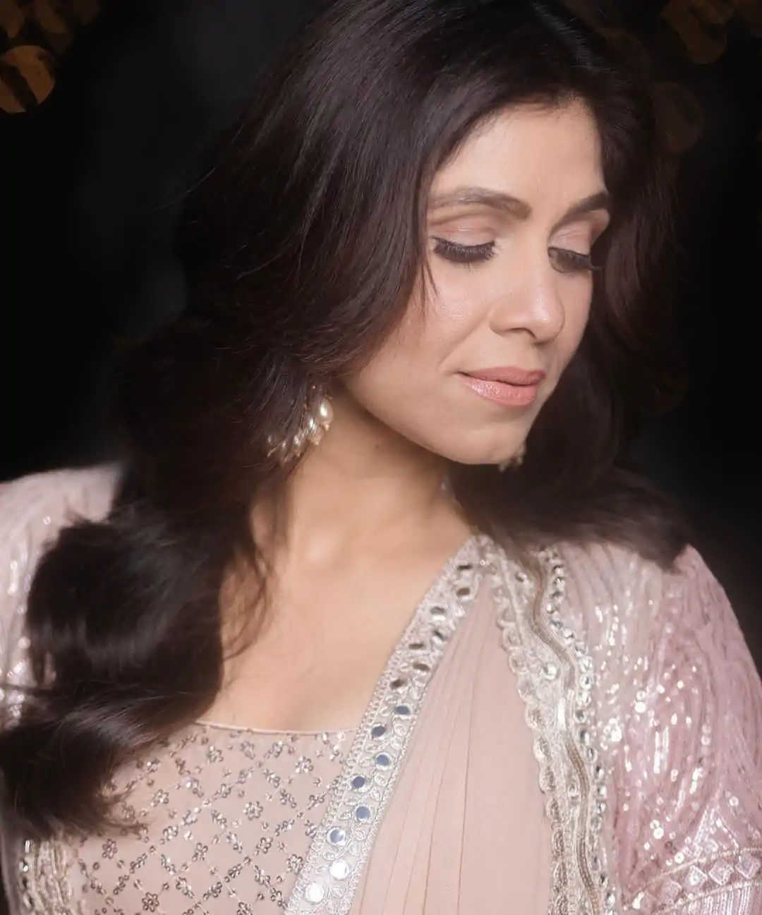 LG 1644 Peach or Lite Pink color Embroidery Work Saree With Koti Casual, Party Wear, Wedding, Events Etc.4-6 Working Days@ 1999/- only  | Embroidered Sarees, Bollywood Sarees, Creative Sarees, Designer Sarees, Ethnic Saree, Modern Digital sarees, Party Wear Sarees, Sarees