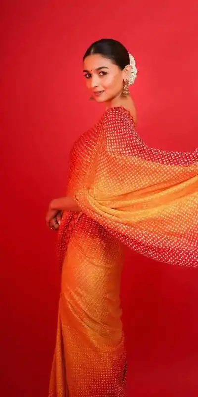 KT 196 Red Color Satin Creap Silk Heavy Satin Zari Saree Casual, Wedding, Festive, Events . Expected Delivery  4-6 Working Days @1599/- only                                                                                                                                             | Embroidered Sarees, Bollywood Sarees, Creative Sarees, Designer Sarees, Ethnic Saree, Modern Digital sarees, Party Wear Sarees, Sarees