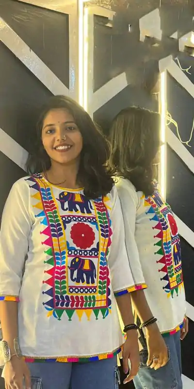 INLI Pankhudi White Color Cotton Flex and Rayo Embroidery Work Kurti Casual, Wedding, Party, Festive, Events Etc. Expected Delivery 4-6 Working Days @1299/- | Bollywood Kurti, Creative Kurtis, Designer Kurti, Kurti, Party Wear Kurti, Selfie Kurti