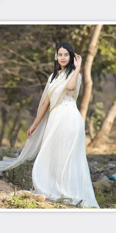 KT-204 White Color Georgette Threadbare With Sequin Work Anarkali Gown Wedding Party, Festive, Events Etc.4-6 Working Days@1699/- only | Bollywood Gowns, Creative Gowns, Designer Gowns, Embroidered Gowns, Gowns, Party Wear Gowns, Straight Suits