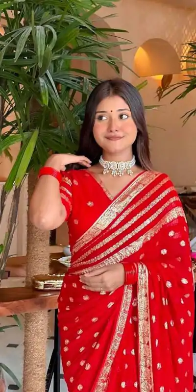 MS Pani Red Color Viscose Georgette With Pure Jacquard Zari Saree Casual, Wedding, Festive, Events . Expected Delivery  4-6 Working Days @1599/- only | Embroidered Sarees, Bollywood Sarees, Creative Sarees, Designer Sarees, Ethnic Saree, Modern Digital sarees, Party Wear Sarees, Sarees