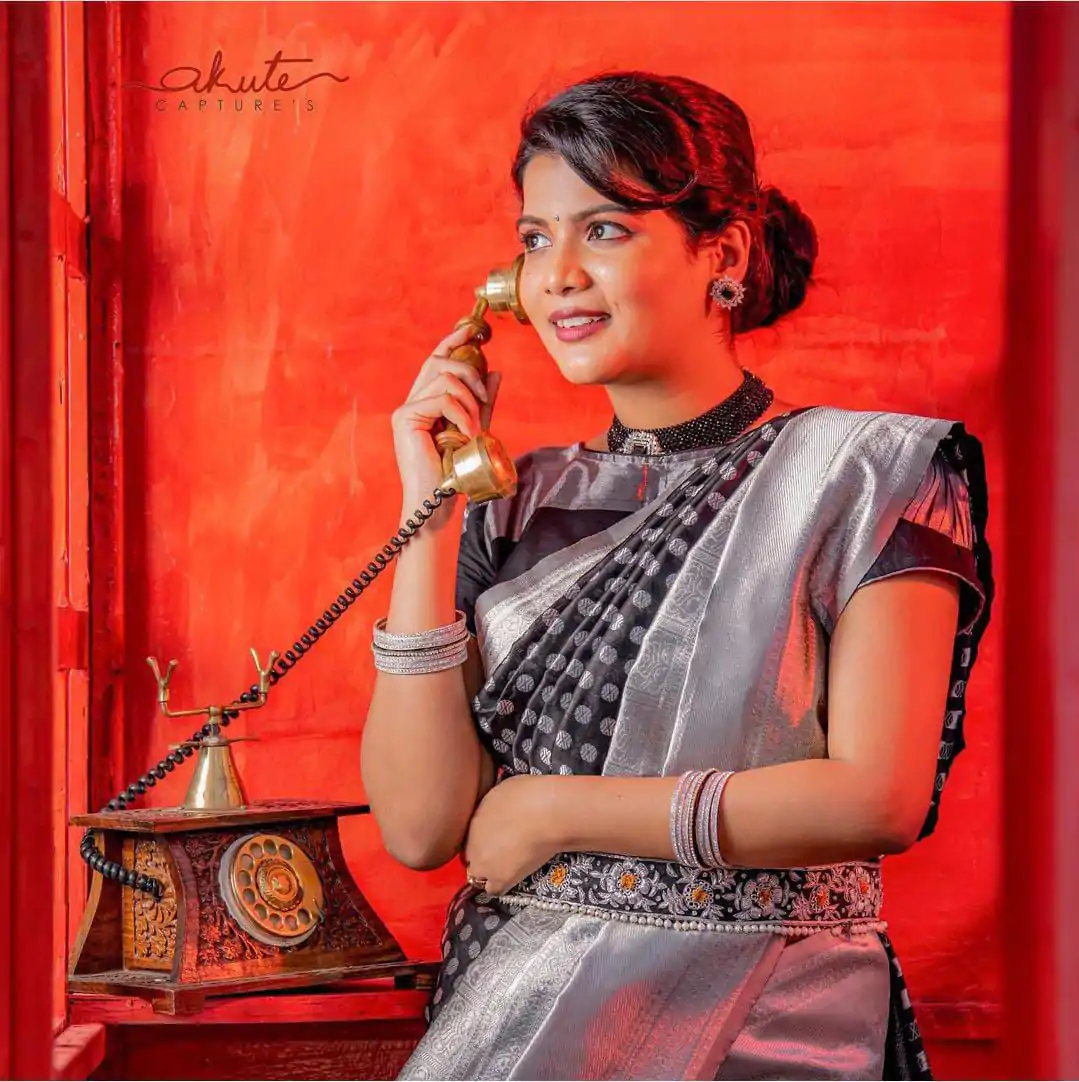 KP 3015 black Color Soft Litchi Silk Jacquard Work Sequence Saree Casual, Wedding, Festive, Events . Expected Delivery  4-6 Working Days @1449/- only | Embroidered Sarees, Bollywood Sarees, Creative Sarees, Designer Sarees, Ethnic Saree, Modern Digital sarees, Party Wear Sarees, Sarees