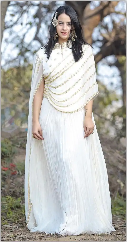 KT-204 White Color Georgette Threadbare With Sequin Work Anarkali Gown Wedding Party, Festive, Events Etc.4-6 Working Days@1699/- only | Bollywood Gowns, Creative Gowns, Designer Gowns, Embroidered Gowns, Gowns, Party Wear Gowns, Straight Suits