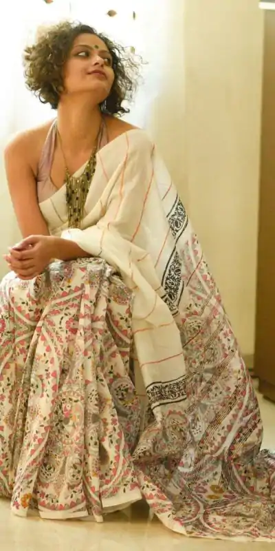 KT 197 White Color S Heavy Dola Silk Digital Print Saree Casual, Wedding, Festive, Events . Expected Delivery  4-6 Working Days @1449/- only                                                                                                                                             | Embroidered Sarees, Bollywood Sarees, Creative Sarees, Designer Sarees, Ethnic Saree, Modern Digital sarees, Party Wear Sarees, Sarees