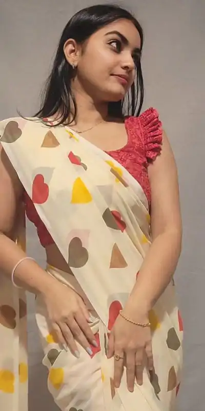 SC 215 Half White Color Soft Georgette Silk Digital Print Heart Design Ready To Wear Saree Wedding, Festive, Events .Expected Delivery 4-6 Working Days@1499                                                                                                                                         | Embroidered Sarees, Bollywood Sarees, Creative Sarees, Designer Sarees, Ethnic Saree, Modern Digital sarees, Party Wear Sarees, Sarees