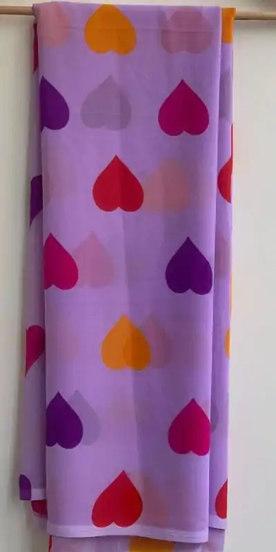 SC 215 Purple Color Soft Georgette Silk Digital Print Heart Design Ready To Wear Saree, Wedding, Festive, Events . Expected Delivery  4-6 Working Days @1499/                                                                                                                                            | Embroidered Sarees, Bollywood Sarees, Creative Sarees, Designer Sarees, Ethnic Saree, Modern Digital sarees, Party Wear Sarees, Sarees