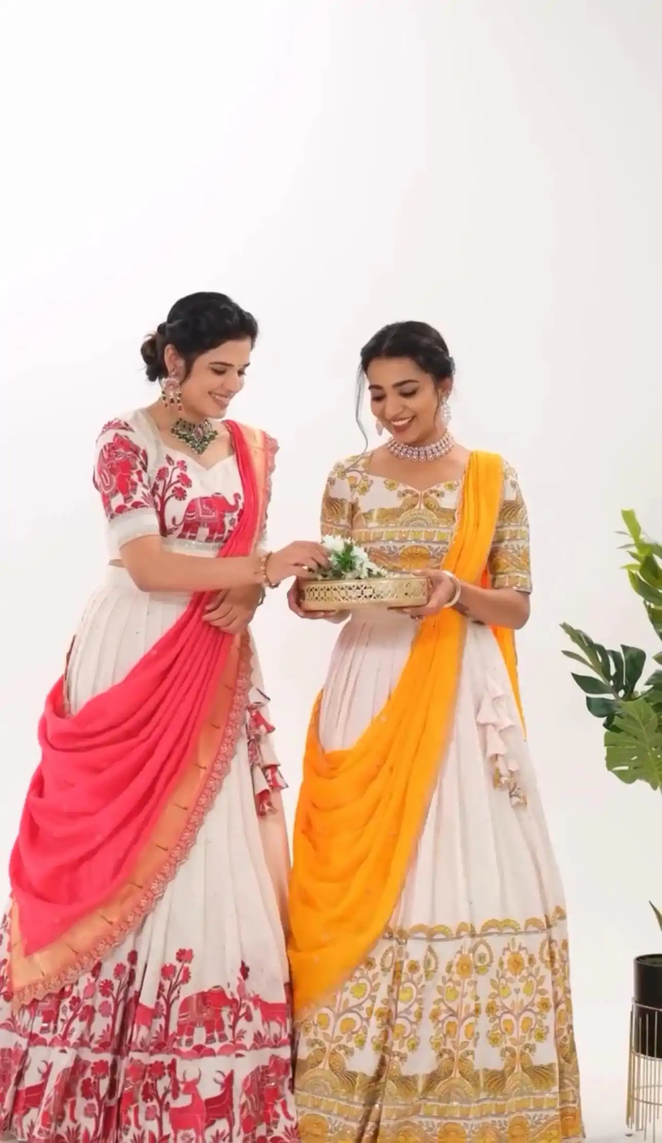 PC 504 Red Color Cotton Kalamkari Print Lehenga Choli Wedding, Party, Festival, Events Etc. Delivery 4-6 Working Days @2149/- | Creative Lehenga, Bollywood Lehenga, Designer Lehenga, Embroidered Lehenga, Lehenga, Party Wear Lehenga