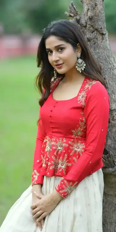 PC 496 White Red Color Chinon Thread Sequence Lehenga Choli Casual, Wedding, Festive, Events . Expected Delivery  4-6 Working Days @2049/- only                                                                                                                                             | Creative Lehenga, Bollywood Lehenga, Designer Lehenga, Embroidered Lehenga, Lehenga, Party Wear Lehenga