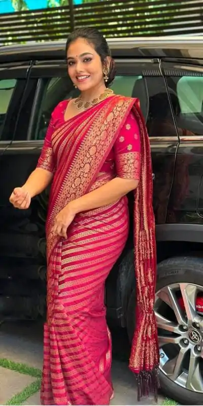 MS 503 Red Color Soft Litchi Silk On All Over Saree Casual, Wedding, Festive, Events . Expected Delivery  4-6 Working Days @1199/- only                                                                                                                                             | Embroidered Sarees, Bollywood Sarees, Creative Sarees, Designer Sarees, Ethnic Saree, Modern Digital sarees, Party Wear Sarees, Sarees