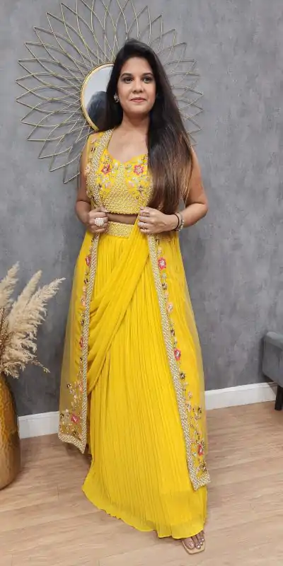 LG 1929 Yellow Color Georgette With Embroidery Lehenga Choli Wedding, Party, Festival, Events Etc. Delivery 4-6 Working Days @1999/- | Creative Lehenga, Bollywood Lehenga, Designer Lehenga, Embroidered Lehenga, Lehenga, Party Wear Lehenga