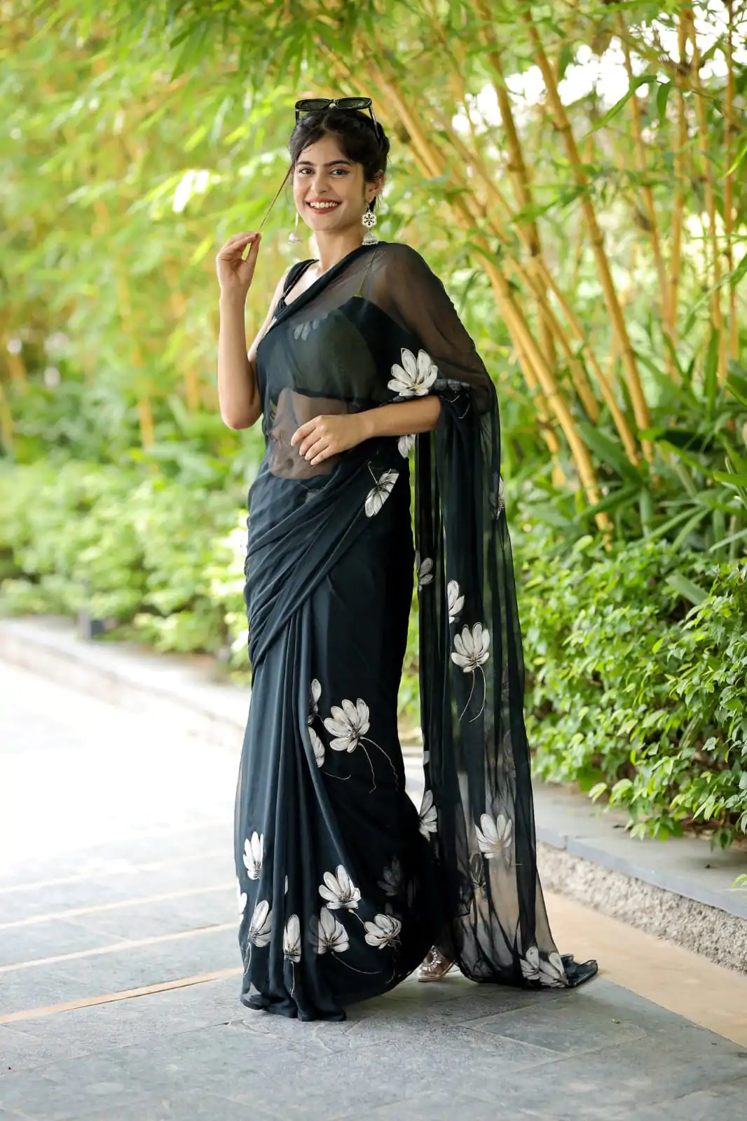SC 411 Black Color Soft Georgette Silk All Over Saree Casual, Wedding, Festive, Events . Expected Delivery  4-6 Working Days @1599/- only                                                                                                                                           | Embroidered Sarees, Bollywood Sarees, Creative Sarees, Designer Sarees, Ethnic Saree, Modern Digital sarees, Party Wear Sarees, Sarees