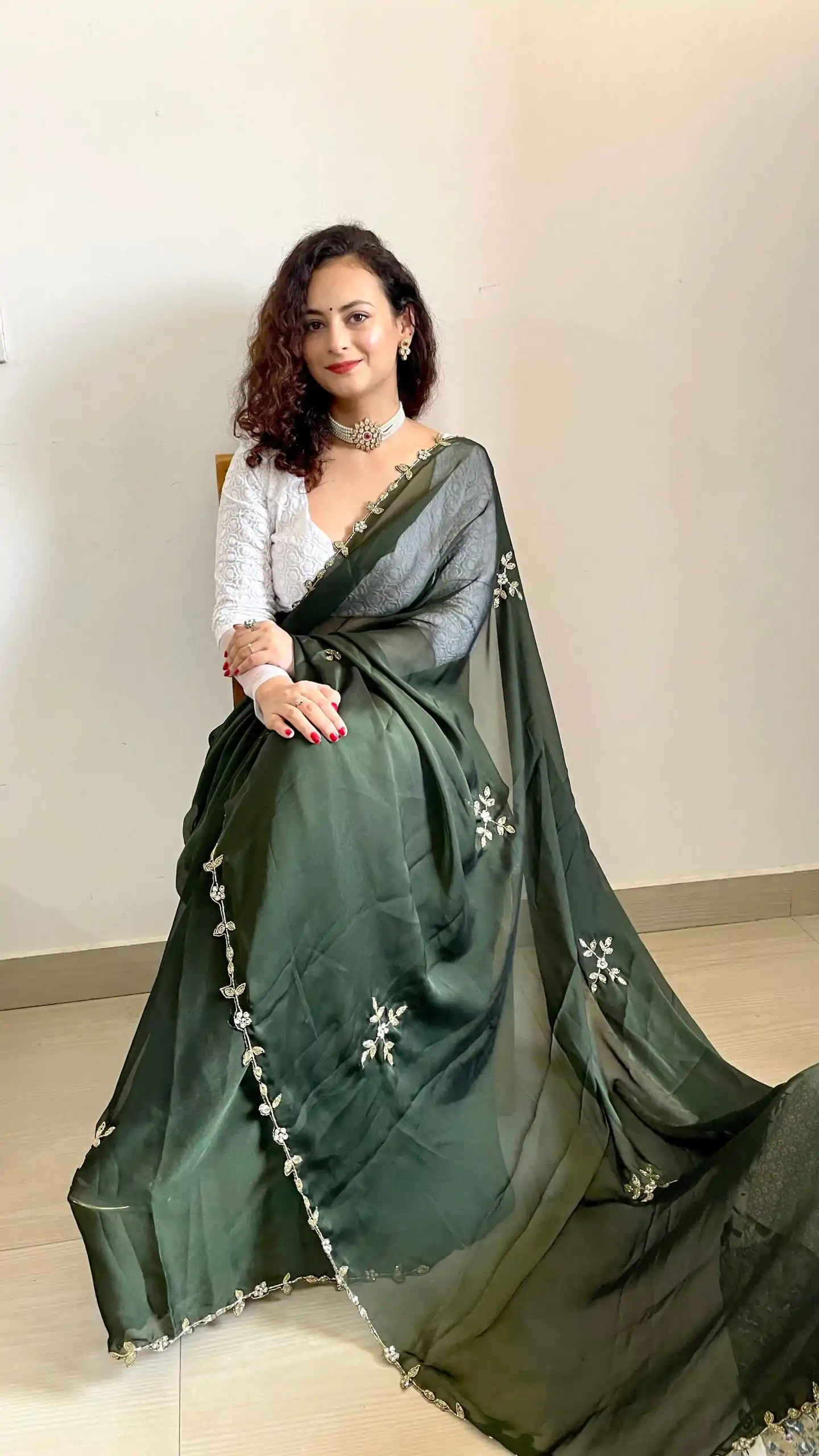  AC Resham Green Color Rangoli Silk Handwork Cutwork Pearl Saree Casual, Wedding, Festive, Events . Expected Delivery  4-6 Working Days @1999/- only                                                                                                                                             | Embroidered Sarees, Bollywood Sarees, Creative Sarees, Designer Sarees, Ethnic Saree, Modern Digital sarees, Party Wear Sarees, Sarees