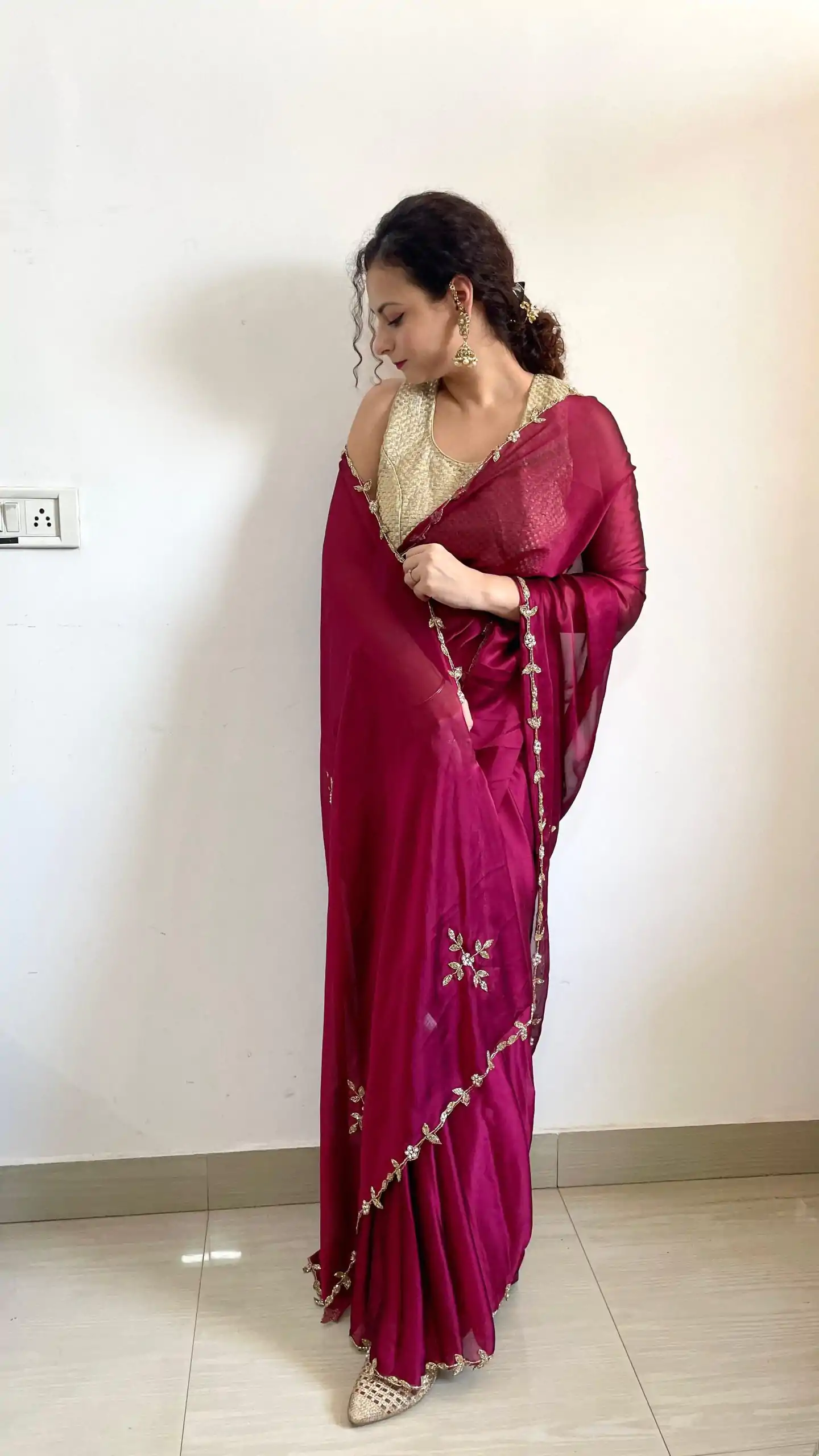  AC Resham Rani Pink Color Rangoli Silk Handwork Cutwork Pearl Saree Casual, Wedding, Festive, Events . Expected Delivery  4-6 Working Days @1999/- only                                                                                                                                             | Embroidered Sarees, Bollywood Sarees, Creative Sarees, Designer Sarees, Ethnic Saree, Modern Digital sarees, Party Wear Sarees, Sarees