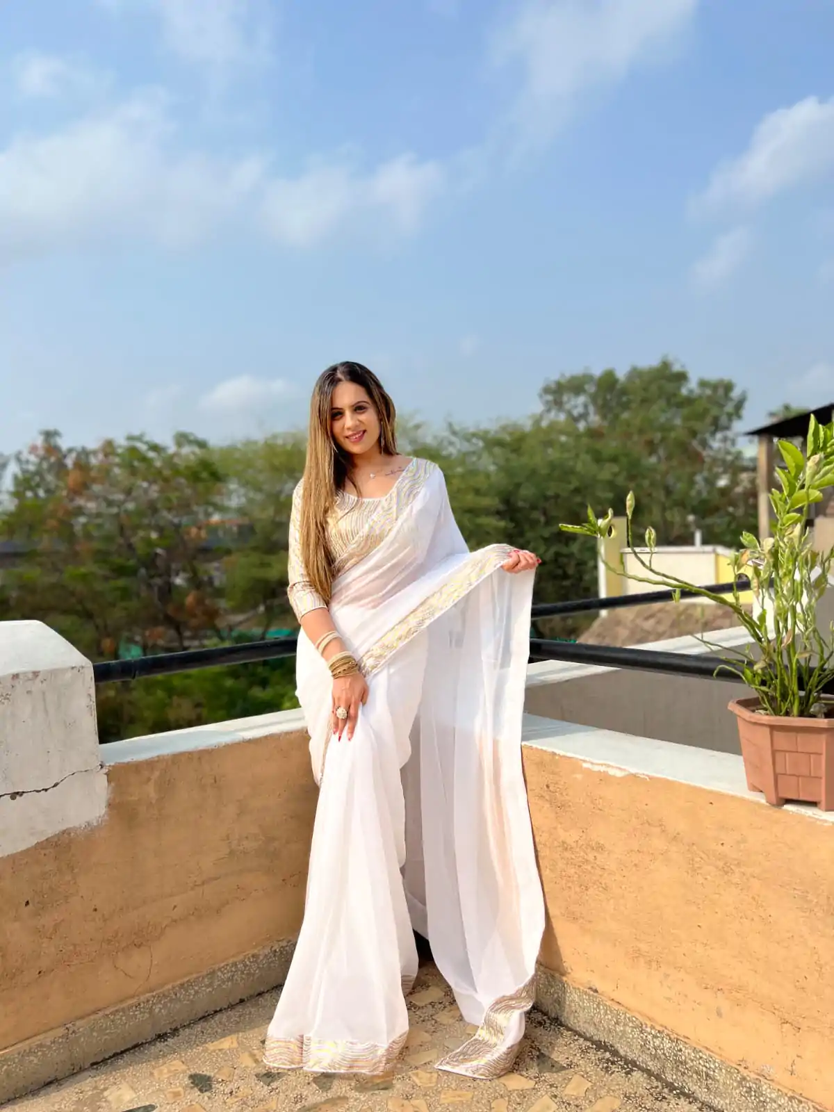 JR 579 White Color Georgette Sequence Work Lace Saree Casual, Wedding, Festive, Events . Expected Delivery  4-6 Working Days @1599/- only                                                                                                                                             | Embroidered Sarees, Bollywood Sarees, Creative Sarees, Designer Sarees, Ethnic Saree, Modern Digital sarees, Party Wear Sarees, Sarees