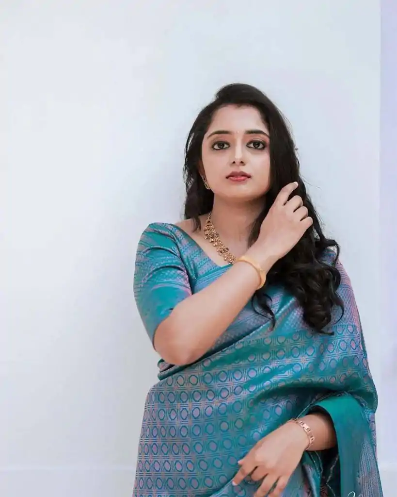 KP 5016 Blue Color Soft Litchi Silk jacquard Work On All Over Saree Casual, Wedding, Festive, Events . Expected Delivery  4-6 Working Days @1399/- only                                                                                                                                             | Embroidered Sarees, Bollywood Sarees, Creative Sarees, Designer Sarees, Ethnic Saree, Modern Digital sarees, Party Wear Sarees, Sarees