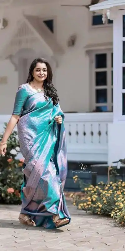 KP 5016 Blue Color Soft Litchi Silk jacquard Work On All Over Saree Casual, Wedding, Festive, Events . Expected Delivery  4-6 Working Days @1399/- only                                                                                                                                             | Embroidered Sarees, Bollywood Sarees, Creative Sarees, Designer Sarees, Ethnic Saree, Modern Digital sarees, Party Wear Sarees, Sarees