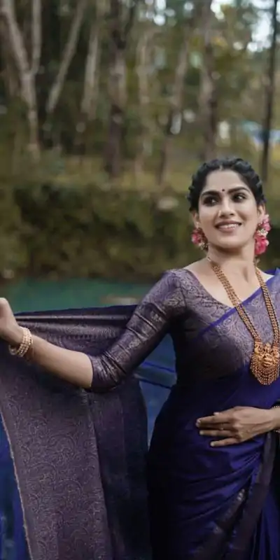 KP 3042 Navy Blue Color Soft Litchi Silk Jacquard Work Saree Casual, Wedding, Festive, Events . Expected Delivery  4-6 Working Days @1349/- only                                                                                                                                           | Embroidered Sarees, Bollywood Sarees, Creative Sarees, Designer Sarees, Ethnic Saree, Modern Digital sarees, Party Wear Sarees, Sarees