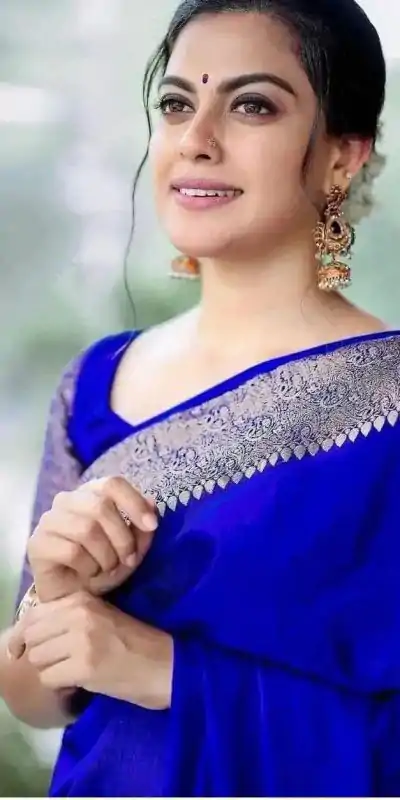 KP 3042 Royal Blue Color Soft Litchi Silk Jacquard Work Saree Casual, Wedding, Festive, Events . Expected Delivery  4-6 Working Days @1349/- only                                                                                                                                           | Embroidered Sarees, Bollywood Sarees, Creative Sarees, Designer Sarees, Ethnic Saree, Modern Digital sarees, Party Wear Sarees, Sarees