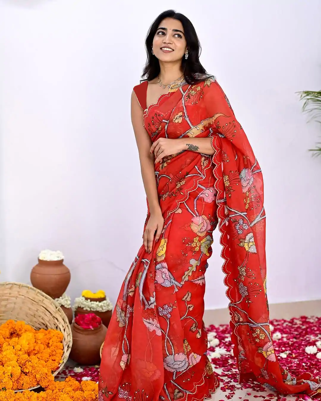 BT 415 Red  Color Vichitra Silk Digital Prints Mirror Sequence Work Saree Casual, Wedding, Festive, Events . Expected Delivery  4-6 Working Days @1549/- only                                                                                                                                             | Embroidered Sarees, Bollywood Sarees, Creative Sarees, Designer Sarees, Ethnic Saree, Modern Digital sarees, Party Wear Sarees, Sarees