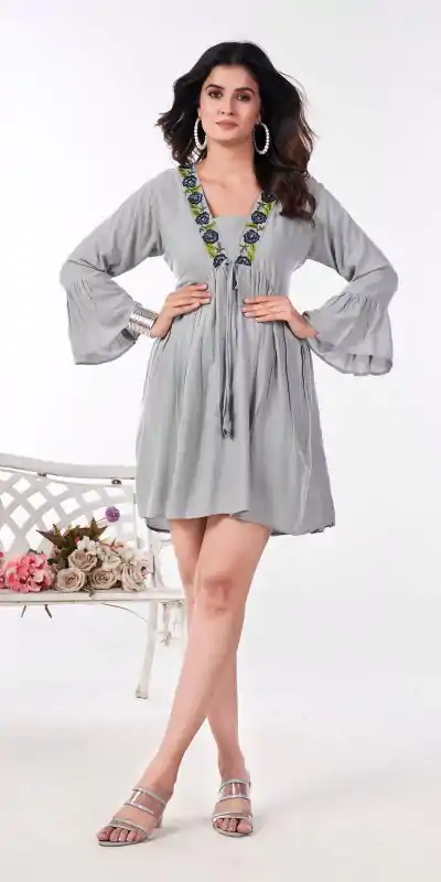INLI Stylish Grey Color Rayon Heavy Embroidery Work Kurti Casual, Wedding, Party, Festive, Events Etc. Expected Delivery 4-6 Working Days @1399/- | Bollywood Kurti, Creative Kurtis, Designer Kurti, Kurti, Party Wear Kurti, Selfie Kurti