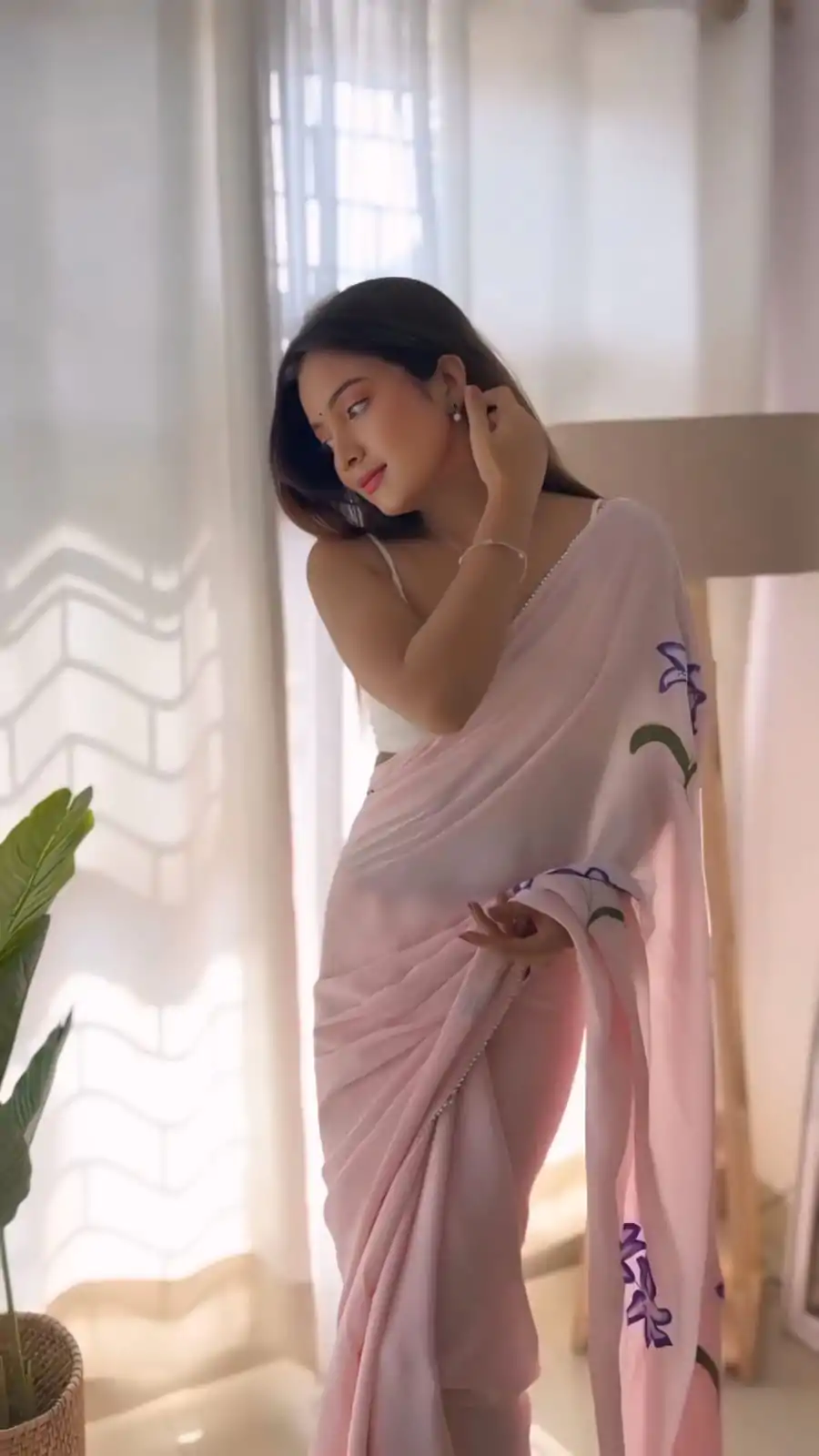 SC 408 Pink Color Pure Soft Georgette Silk Pari Work Saree Casual, Wedding, Festive, Events . Expected Delivery  4-6 Working Days @1599/- only                                                                                                                                           | Embroidered Sarees, Bollywood Sarees, Creative Sarees, Designer Sarees, Ethnic Saree, Modern Digital sarees, Party Wear Sarees, Sarees