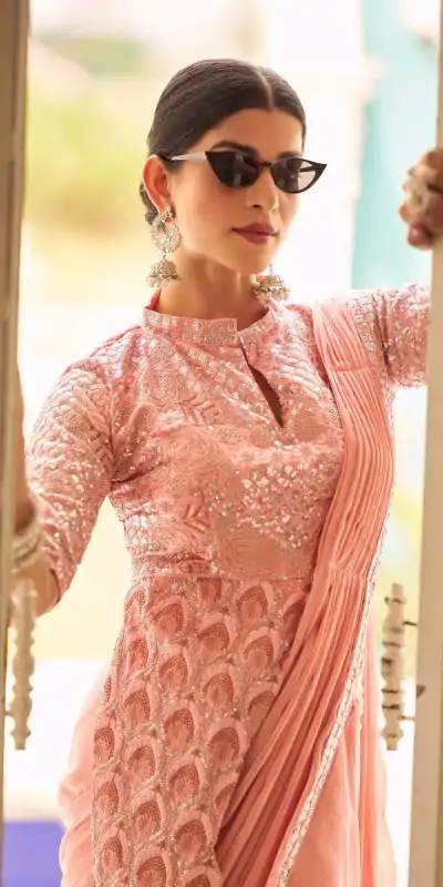 ST 1103 Peach Color Chinon Embroidery Work Lace Border Saree Casual, Wedding, Festive, Events . Expected Delivery  4-6 Working Days @2099/- only                                                                                                                                           | Embroidered Sarees, Bollywood Sarees, Creative Sarees, Designer Sarees, Ethnic Saree, Modern Digital sarees, Party Wear Sarees, Sarees