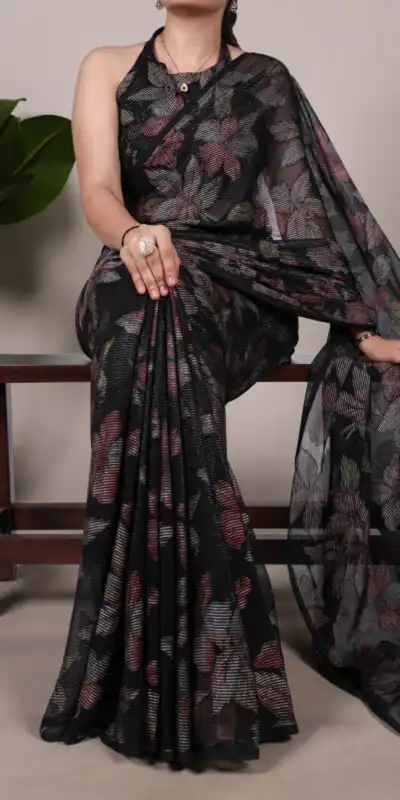 YNF 7052 Black Color Lurex Brasso Floral Viscose Brasso Saree Casual, Wedding, Festive, Events . Expected Delivery  4-6 Working Days @1799/- only                                                                                | Embroidered Sarees, Bollywood Sarees, Creative Sarees, Designer Sarees, Ethnic Saree, Modern Digital sarees, Party Wear Sarees, Sarees