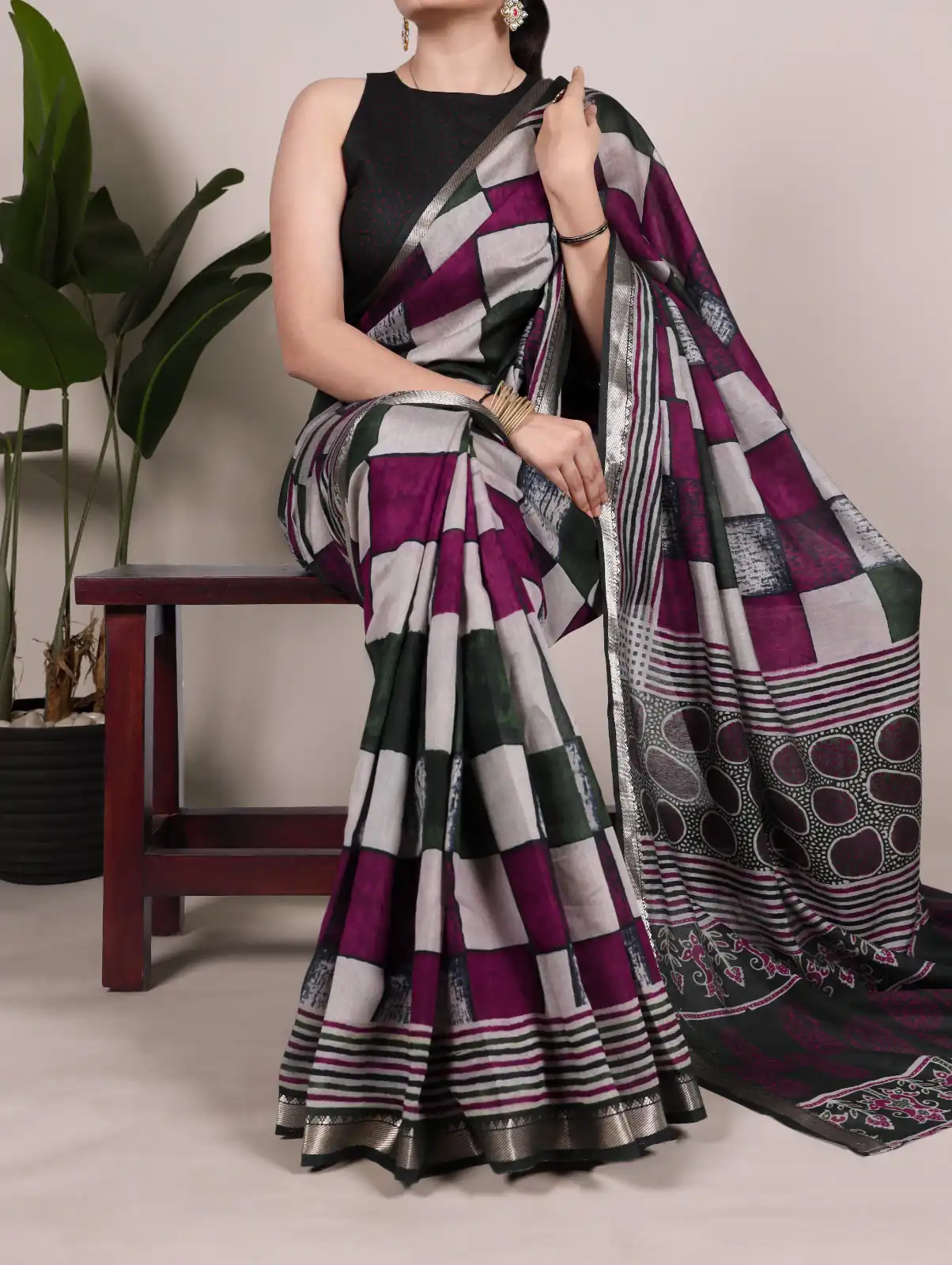 YNF 7045 Green Color Polyester Viscose Chanderi Printed Border Saree Casual, Wedding, Festive, Events . Expected Delivery  4-6 Working Days @1499/- only                                | Embroidered Sarees, Bollywood Sarees, Creative Sarees, Designer Sarees, Ethnic Saree, Modern Digital sarees, Party Wear Sarees, Sarees