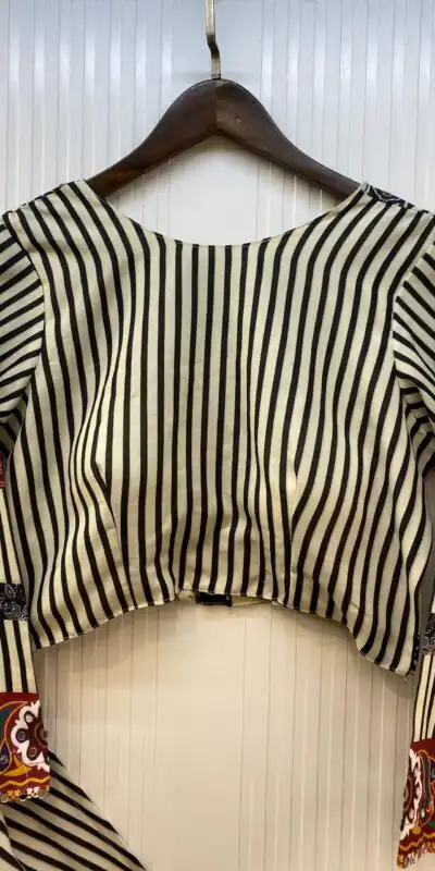 LG 641 Off White Color Printed Rayon Real Mirror Work Lehenga Choli Wedding, Party, Festive, Events Etc. Delivery 4-6 Working Days Rs 1999 | Creative Lehenga, Bollywood Lehenga, Designer Lehenga, Embroidered Lehenga, Lehenga, Party Wear Lehenga