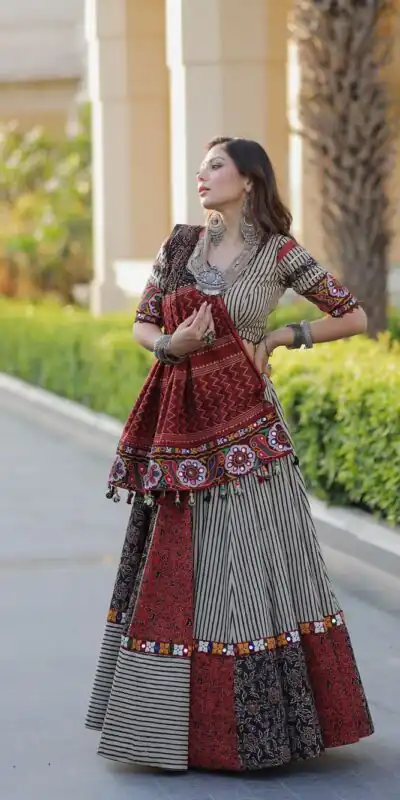 LG 641 Off White Color Printed Rayon Real Mirror Work Lehenga Choli Wedding, Party, Festive, Events Etc. Delivery 4-6 Working Days Rs 1999 | Creative Lehenga, Bollywood Lehenga, Designer Lehenga, Embroidered Lehenga, Lehenga, Party Wear Lehenga