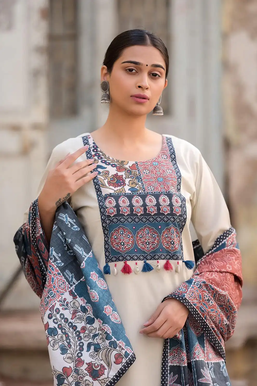 LG 1992 Off White Color Roman Silk Printed Patch Work  Salwar Suit Casual, Wedding, Festive, Events . Expected Delivery  4-6 Working Days @1899/- only      | Casual Suits, Jump Suits, Creative suits, Designer Suits, Palazzo Suits, Party Wear Suits, Patiala Suits, Salwar suit, Straight Suits