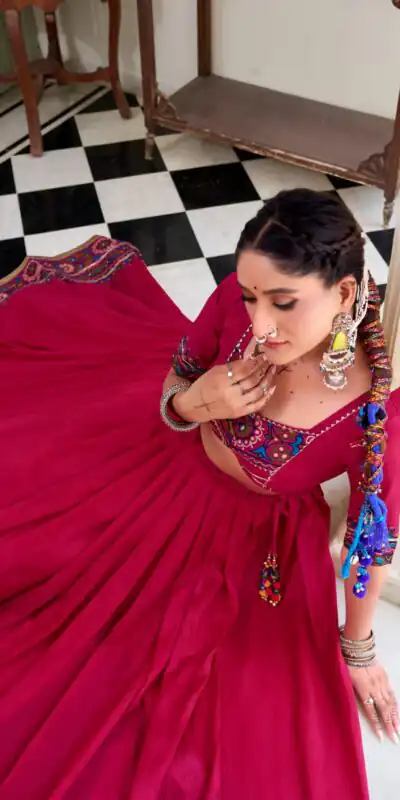 LNB 1243 Pink Color Tasar Silk Gamthi Print Embossed Gotta Patti Lace Lehenga Choli Festive Party Wedding, Events etc. Delivery 4-6 Working Days @2999/- | Creative Lehenga, Bollywood Lehenga, Designer Lehenga, Embroidered Lehenga, Lehenga, Party Wear Lehenga