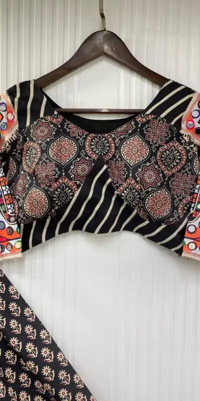 LG 642 Red Color Printed Rayon Real Mirror Work Lehenga Choli Wedding, Party, Festive, Events Etc. Delivery 4-6 Working Days Rs 2049 | Creative Lehenga, Bollywood Lehenga, Designer Lehenga, Embroidered Lehenga, Lehenga, Party Wear Lehenga