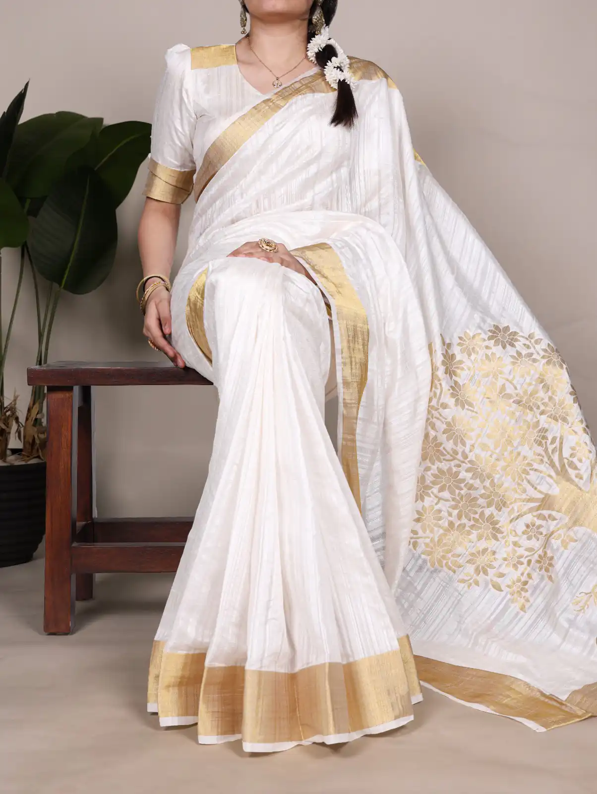 YNF 7903 White Color Raw Silk Zari Weaving Work Saree Casual, Wedding, Festive, Events . Expected Delivery  4-6 Working Days @1699/- only                                                                                | Embroidered Sarees, Bollywood Sarees, Creative Sarees, Designer Sarees, Ethnic Saree, Modern Digital sarees, Party Wear Sarees, Sarees