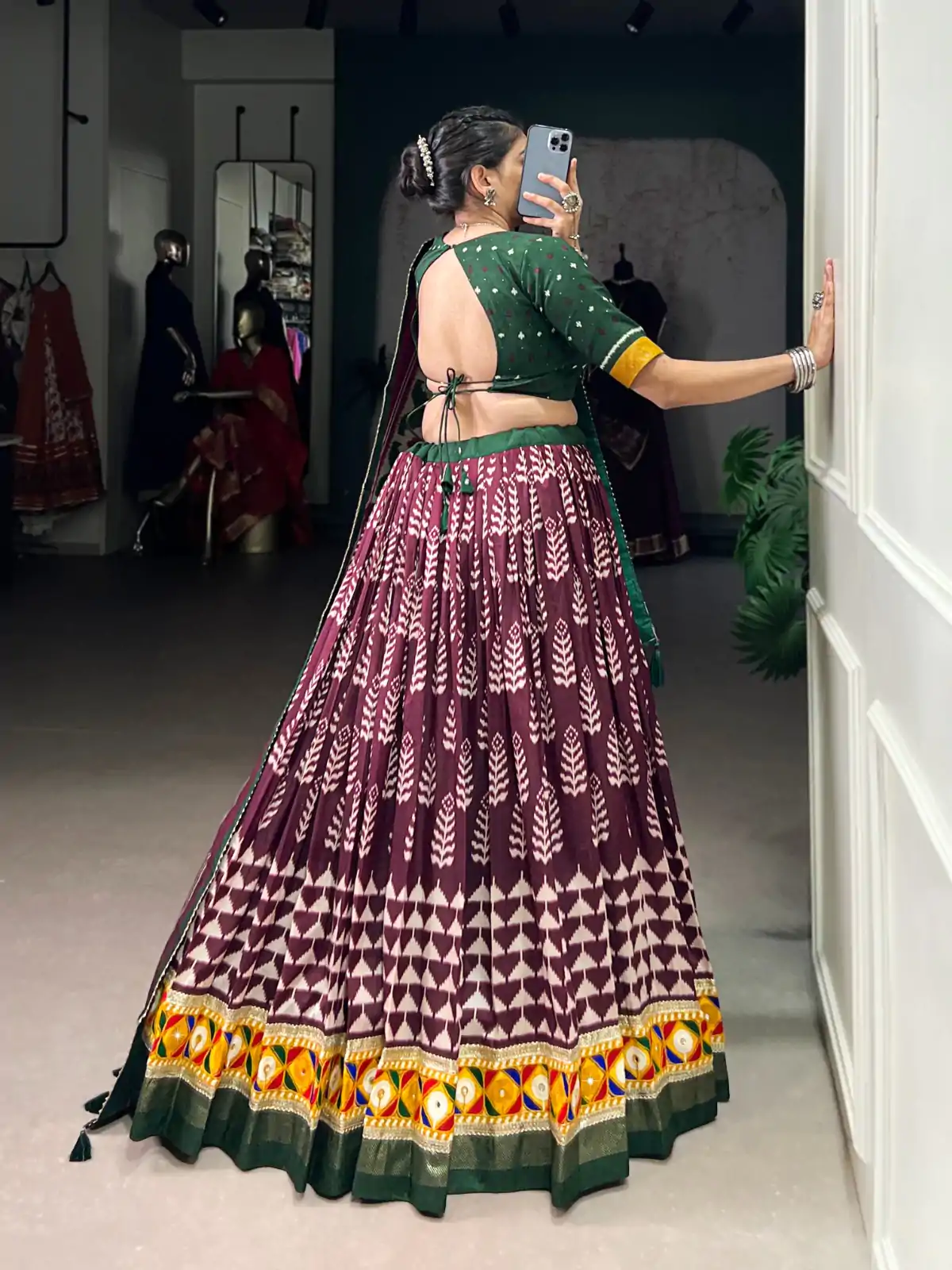 LNB 1732 Wine Color Tasar Silk Print Foil Work Real Mirror Gamthi Work Lehenga Choli Wedding, Party, Festive, Events Etc. Delivery 4-6 Working Days Rs 2999 | Bollywood Lehenga, Creative Lehenga, Designer Lehenga, Embroidered Lehenga, Lehenga, Party Wear Lehenga