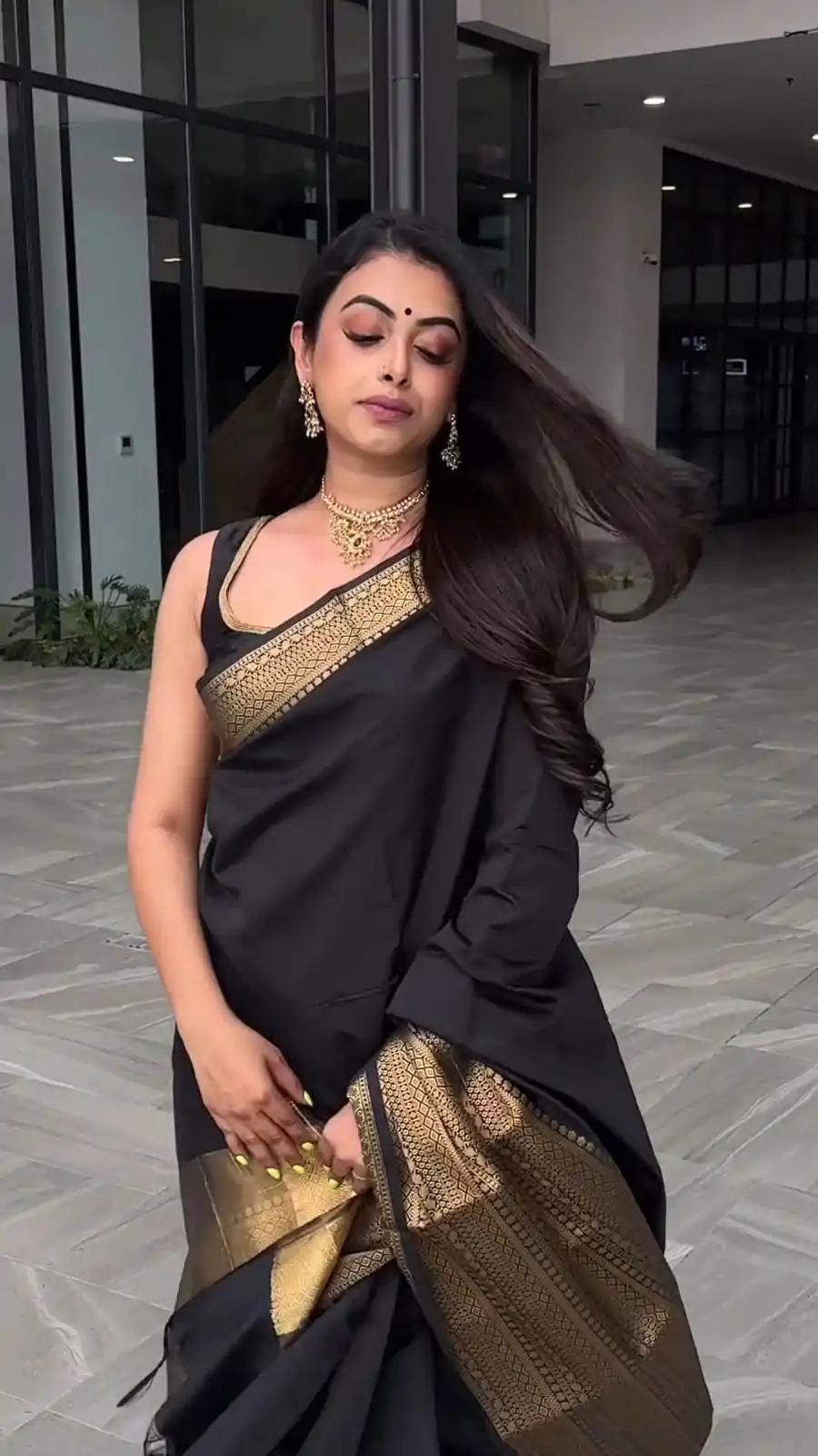 KP 5095 Black Color Jacquard With Designer Work All Over Saree . Exclusive Offer ₹1344. Delivery 4-6 Working Days. Shop now. | Embroidered Sarees, Bollywood Sarees, Creative Sarees, Designer Sarees, Ethnic Saree, Modern Digital sarees, Party Wear Sarees, Sarees