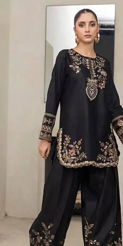 DC 107 Black Havy Natural Crep Salwar Suit Perfect for Wedding, Party, Cultural Events, Family Gatherings, Ethnic Day – . Affordable Price ₹1849. Deli | Casual Suits, Jump Suits, Creative suits, Designer Suits, Palazzo Suits, Party Wear Suits, Patiala Suits, Salwar suit, Straight Suits