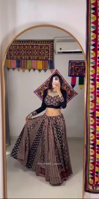 LG 649 Black Color Rayon Lehenga Choli With Lace Work & Cowrie Work. Now at just ₹1999. Delivery 4-6 Working Days. Shop now. | Creative Lehenga, Bollywood Lehenga, Designer Lehenga, Embroidered Lehenga, Lehenga, Party Wear Lehenga