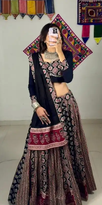 LG 649 Black Color Rayon Lehenga Choli With Lace Work & Cowrie Work. Now at just ₹1999. Delivery 4-6 Working Days. Shop now. | Creative Lehenga, Bollywood Lehenga, Designer Lehenga, Embroidered Lehenga, Lehenga, Party Wear Lehenga
