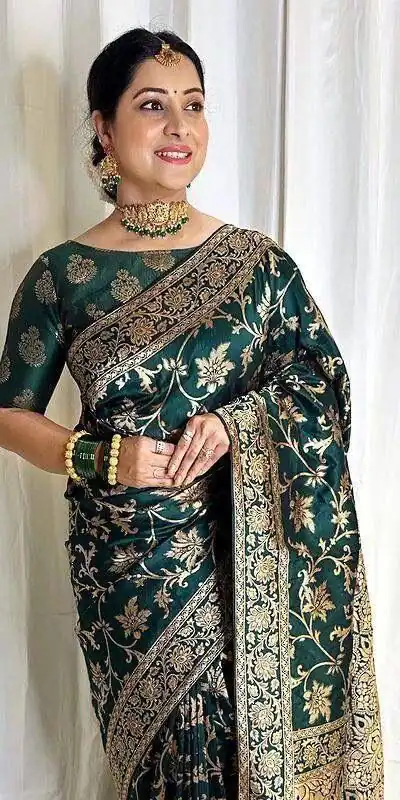 KP 4077 Green Soft Lichi Silk Saree Perfect for Wedding, Party, Baisakhi, Temple Visit, Anniversary . Best Price ₹1349. Delivery 4-6 Working Days. | Embroidered Sarees, Bollywood Sarees, Creative Sarees, Designer Sarees, Ethnic Saree, Modern Digital sarees, Party Wear Sarees, Sarees