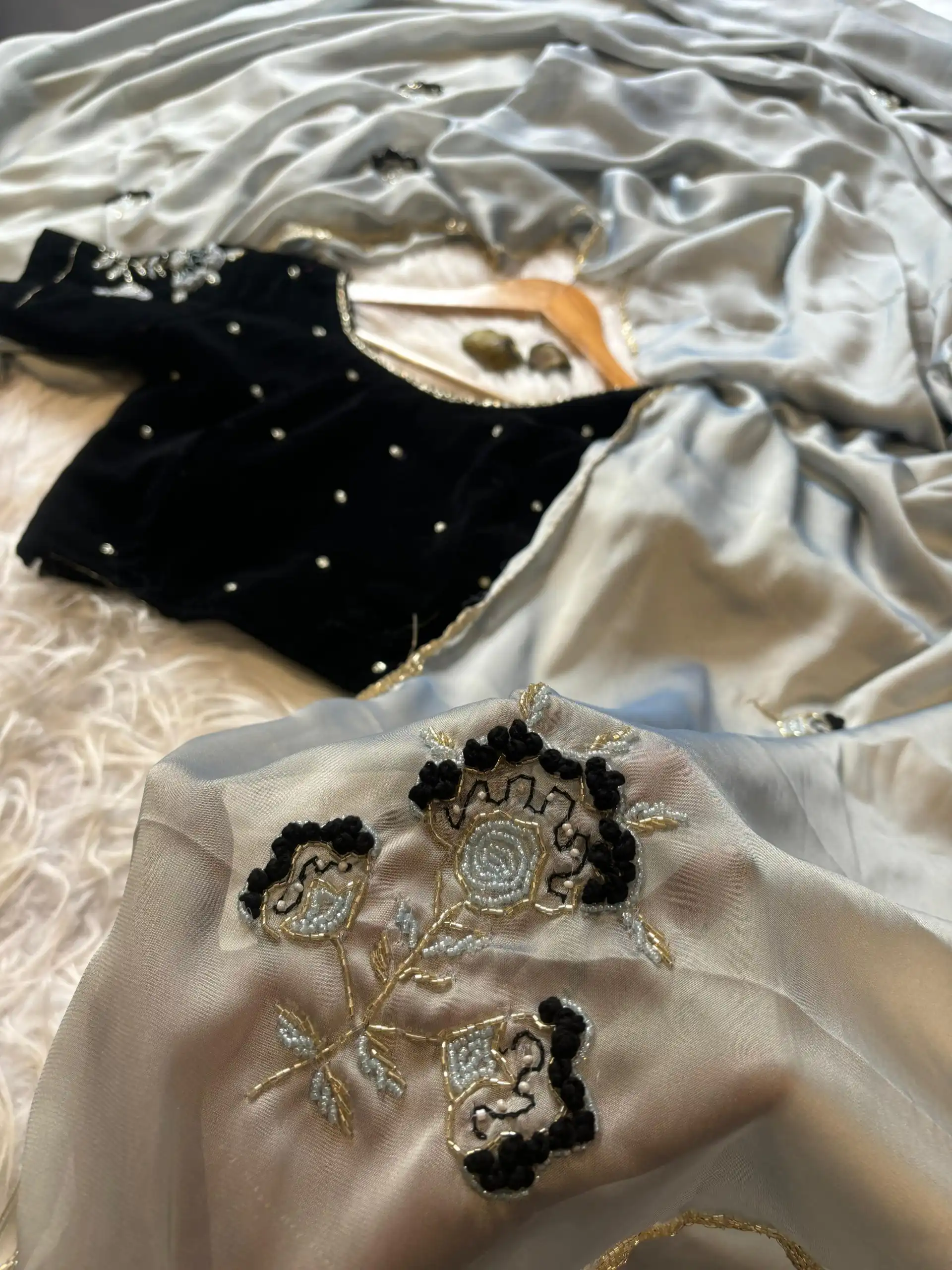 AC AZAELEA Light Grey Rangoli Silk Lace Work & Resham Work Saree with . Exclusive Offer ₹2549. Delivery 4-6 Working Days. Shop now. | Creative Sarees, Embroidered Sarees, Bollywood Sarees, Designer Sarees, Ethnic Saree, Modern Digital sarees, Party Wear Sarees, Sarees