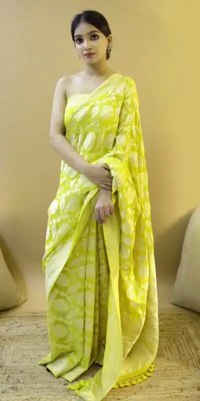 KP 1073 Light Yellow Soft Lichi Silk Saree Perfect for Wedding, Party, Sangeet, Ethnic Day, Festival Celebrations Get it for ₹1399. Delivery 4-6 Working Da | Embroidered Sarees, Bollywood Sarees, Creative Sarees, Designer Sarees, Ethnic Saree, Modern Digital sarees, Party Wear Sarees, Sarees
