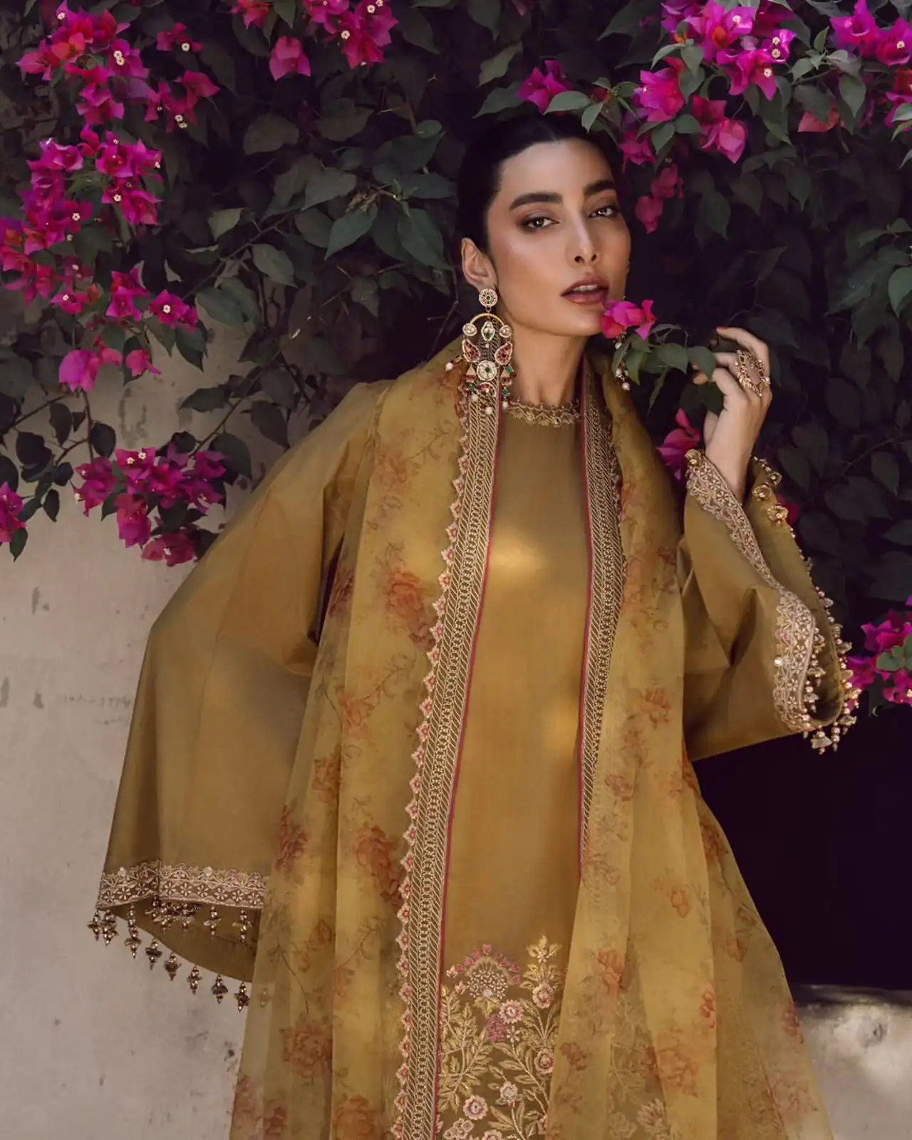 SSR 515 Mustard French Crep Silk With Embroidery Sequence Work with Digital Print & Lace Work Salwar Suit at ₹2099 only. Delivery 4-6 Days | Casual Suits, Jump Suits, Creative suits, Designer Suits, Palazzo Suits, Party Wear Suits, Patiala Suits, Salwar suit, Straight Suits