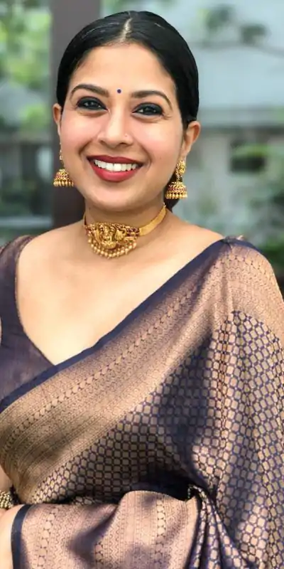 KP 4040 Navy Blue Soft Lichi Silk Saree Perfect for Wedding, Party, Ethnic Day, Raksha Bandhan, Temple Visit –.Exclusive Offer ₹1299. Delivery 4-6 Working D | Creative Sarees, Embroidered Sarees, Bollywood Sarees, Designer Sarees, Ethnic Saree, Modern Digital sarees, Party Wear Sarees, Sarees