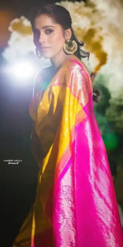 KP 2091 Pink Color Soft Lichi Silk Cloth With Saree Designer Work. Affordable Price ₹499. Delivery 4-6 Working Days. Shop now. | Embroidered Sarees, Bollywood Sarees, Creative Sarees, Designer Sarees, Ethnic Saree, Modern Digital sarees, Party Wear Sarees, Sarees