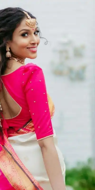 KP 4014 Pink in Color Soft Lichi Silk Lace Work & Lace Border Saree . Festive Deal ₹1449. Delivery 4-6 Working Days. Shop now. | Creative Sarees, Embroidered Sarees, Bollywood Sarees, Designer Sarees, Ethnic Saree, Modern Digital sarees, Party Wear Sarees, Sarees