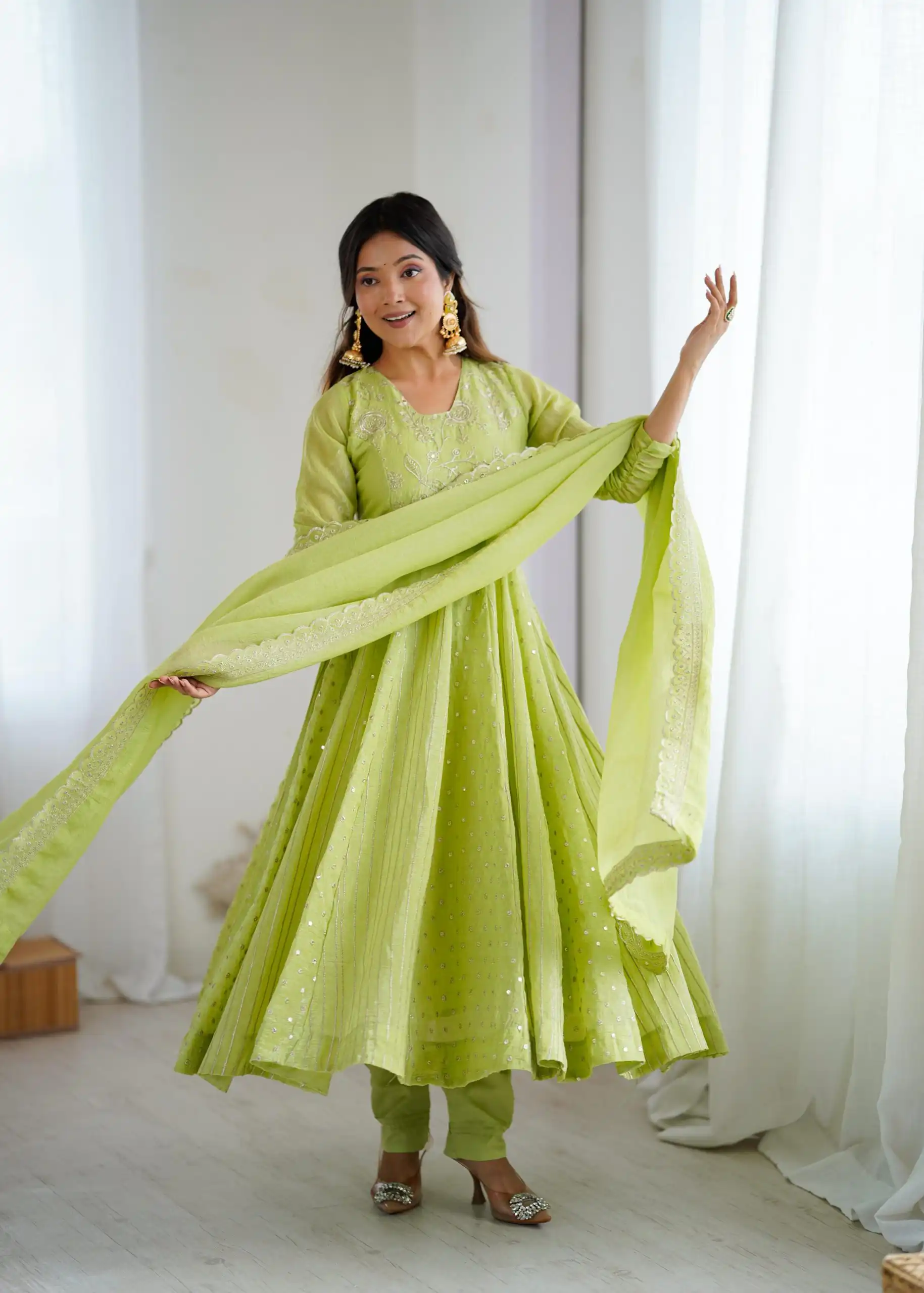 SRK 5293 Pista With Crunchy Silk With Fully Flair with Lace Work & Embroidery Work Anarkali Gown . Introductory Price ₹2149. Delivery 4-6 Worki | Bollywood Gowns, Creative Gowns, Designer Gowns, Embroidered Gowns, Gowns, Party Wear Gowns